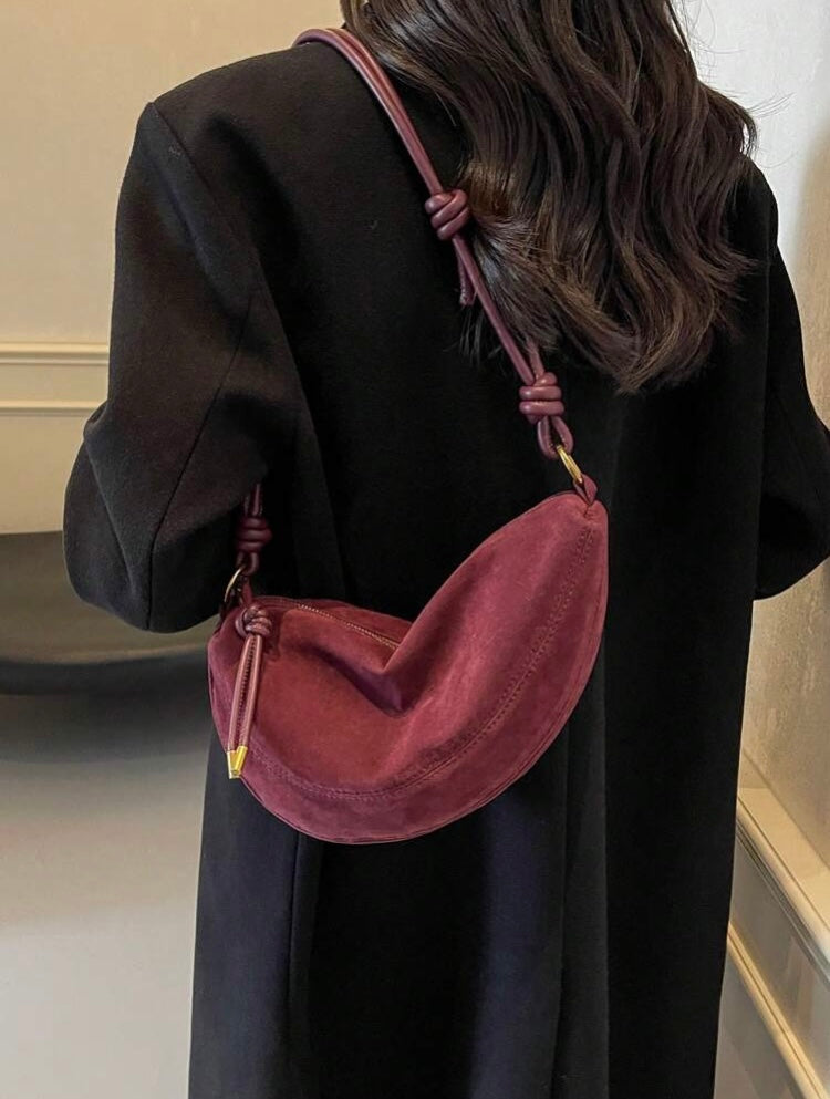 Bolso burdeos medialuna antelina