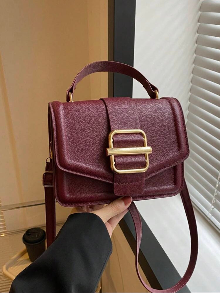 Bolso burdeos cuadrado