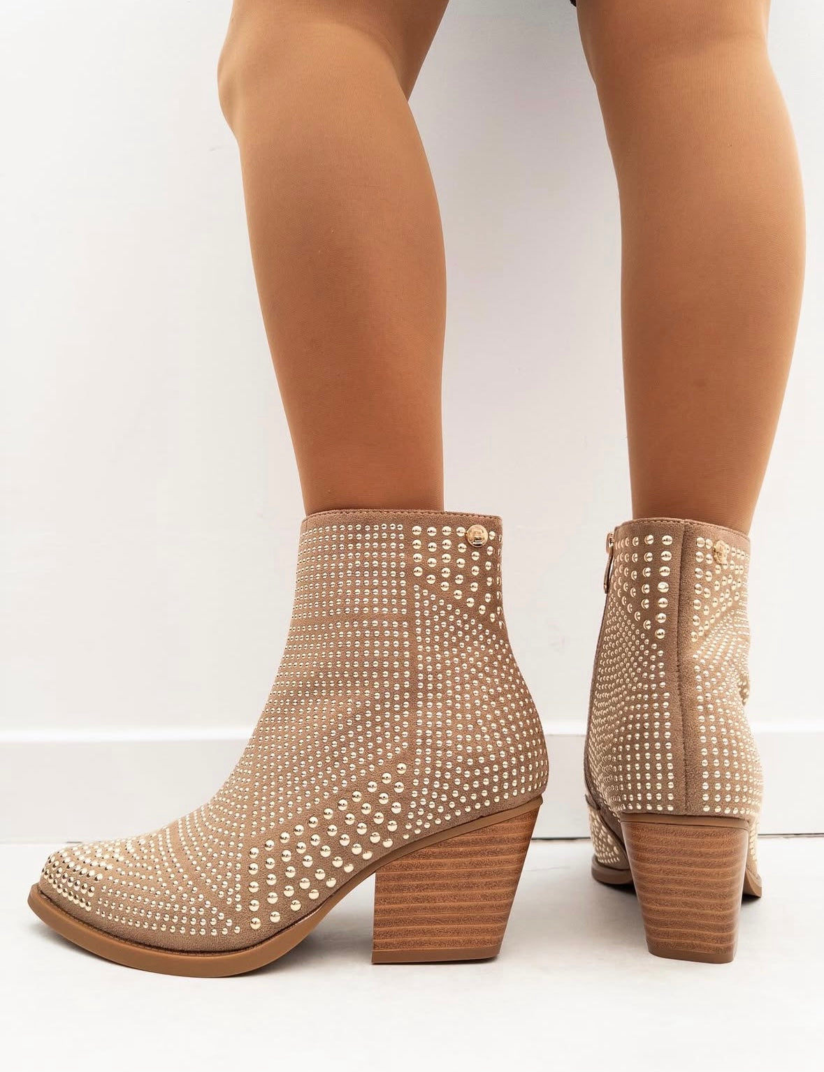 Botas decoradas beig