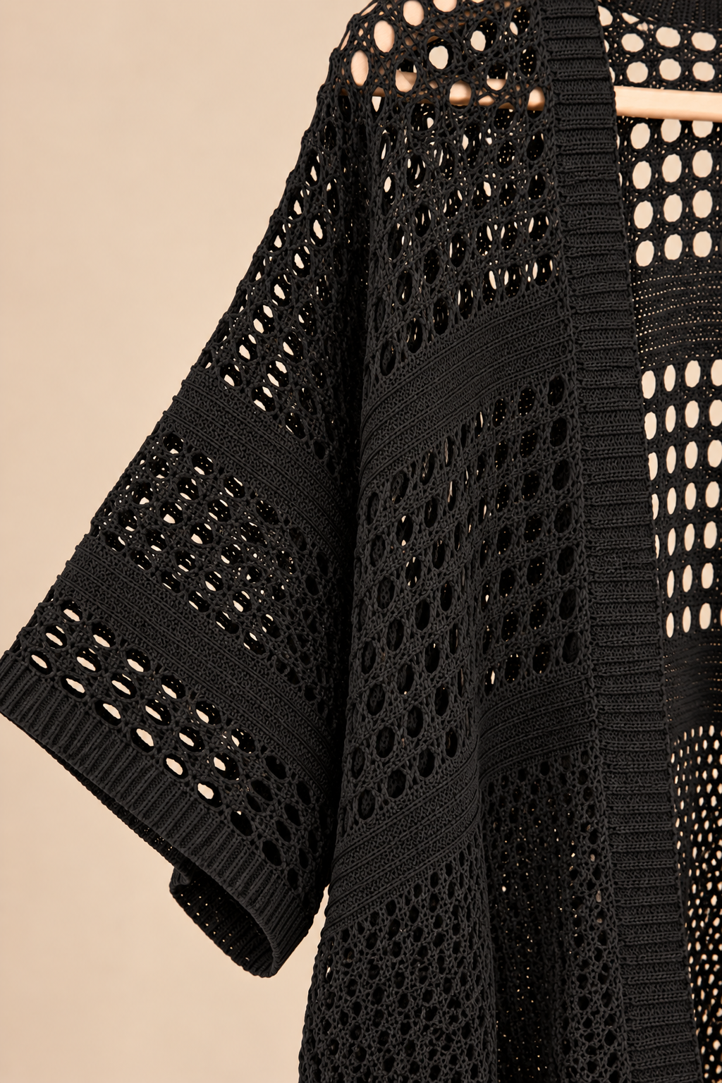 Chaqueta de Punto Calado Negra Oversize