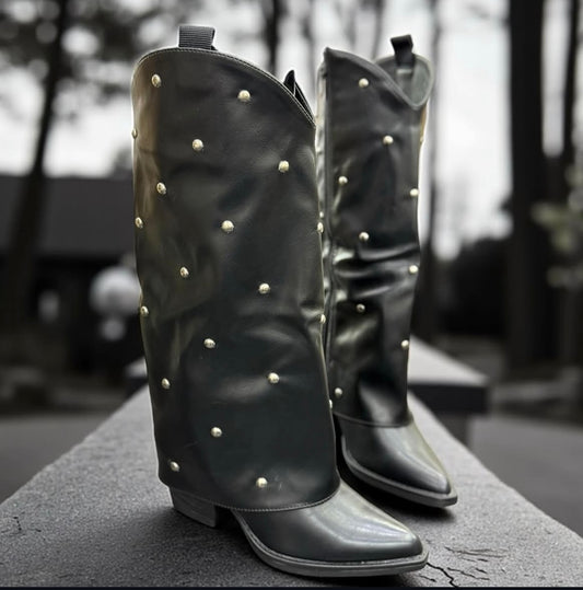 Botas altas decoradas