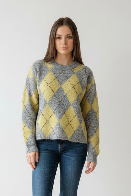 Jersey de Mujer de Lana con Dibujo de Rombos en Tonos Grises y Amarillo – Trapio