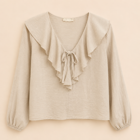 Blusa Beige con Volante y Lazo Trapio