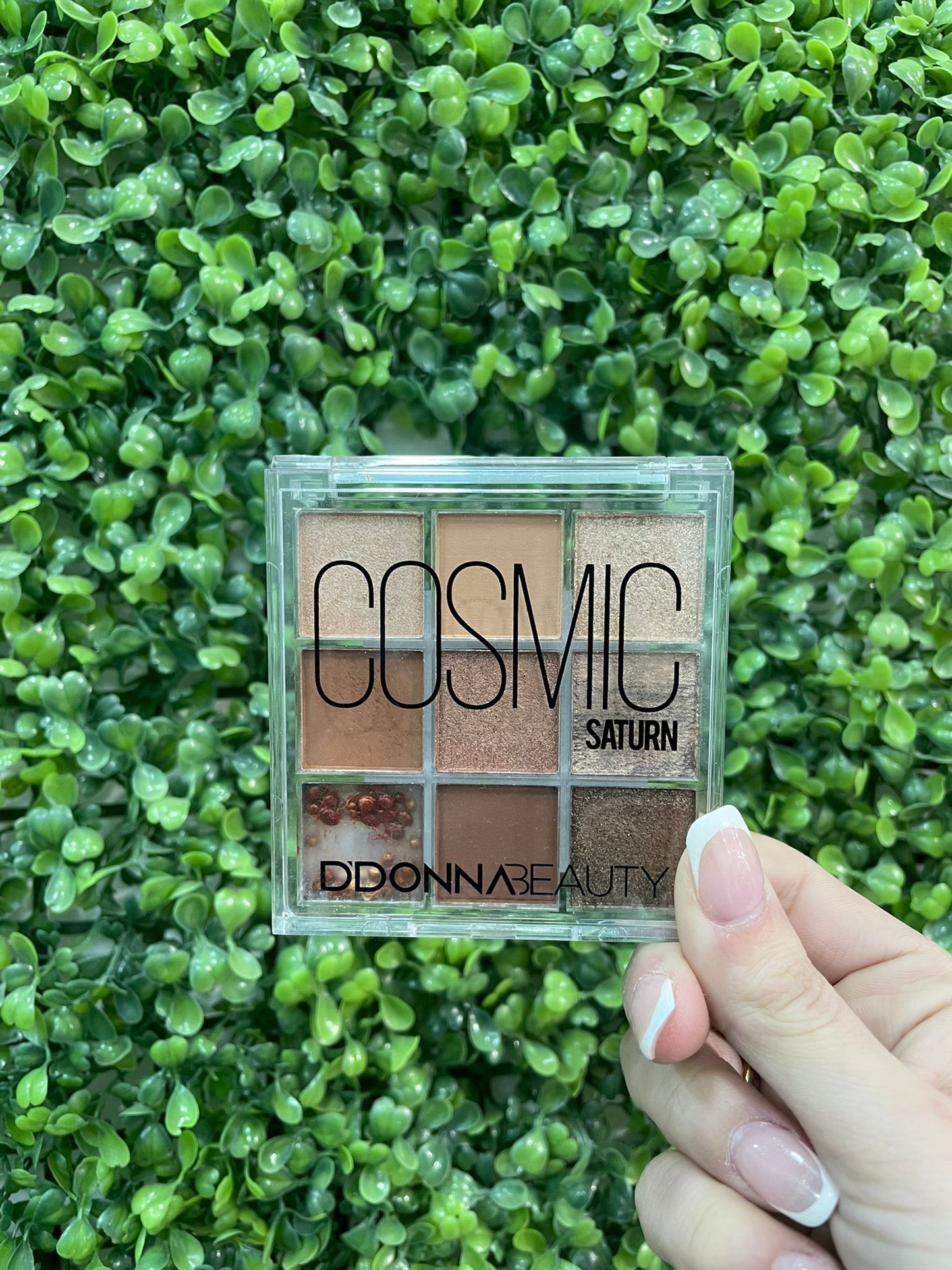 Paleta de sombras de ojos Cosmic Mars de Ddonna