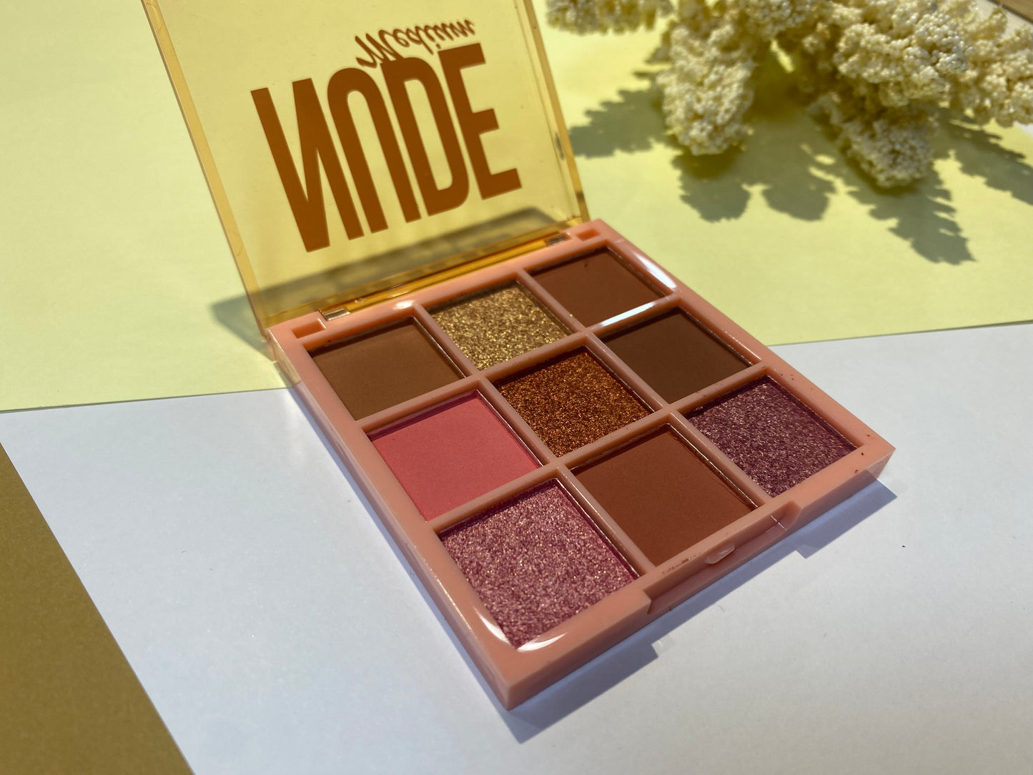 Paleta de sombras de ojos Nefio nude Ddonna